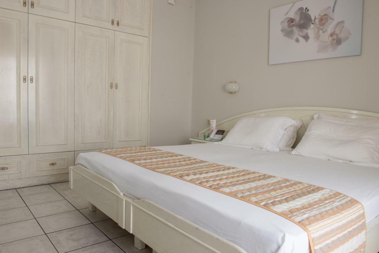 Hotel Strass Paralia Katerinis Exterior photo
